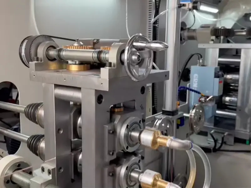 O le a le faiga o galuega a le PV Ribbon Rolling Mills
